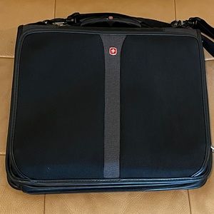 WENGER SWISS ARMY LAPTOP BRIEFCASE MESSENGER BAG